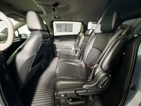 Used 2024 Honda Odyssey Touring image 28