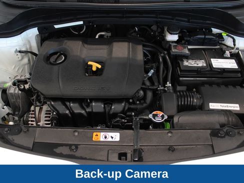Used 2025 Kia Soul LX FWD image 10