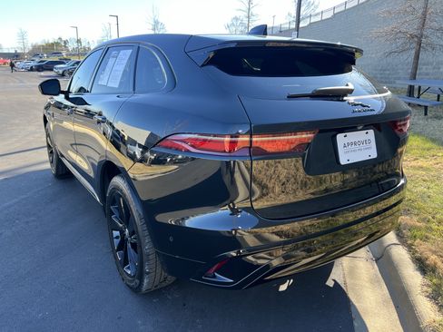 Certified 2025 Jaguar F-PACE R-Dynamic S image 5