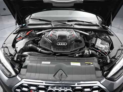 Used 2021 Audi S5 Premium Plus w/ Premium Plus Package AWD/4WD image 57