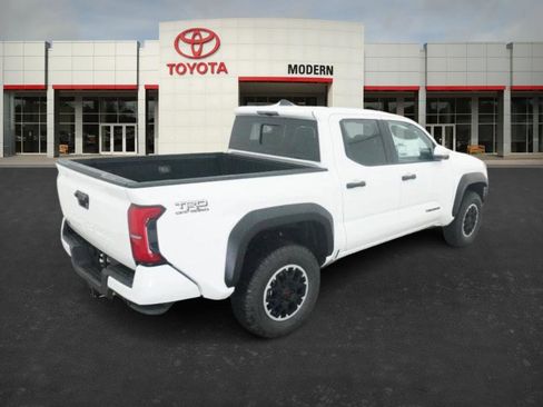 New 2026 Toyota Tacoma TRD Off-Road AWD/4WD image 22