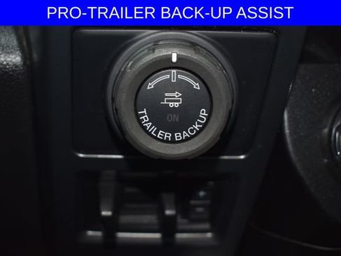Used 2018 Ford F150 XLT w/ Equipment Group 302A Luxury AWD/4WD image 6