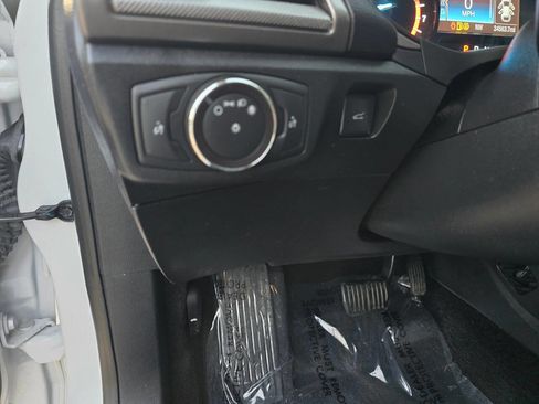 Used 2018 Ford Fusion SE image 35