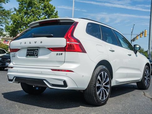 Certified 2024 Volvo XC60 B5 Plus w/ Climate Package AWD/4WD image 5