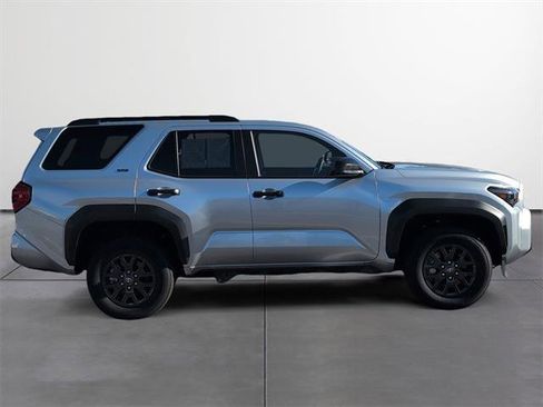 Used 2025 Toyota 4Runner SR5 image 6