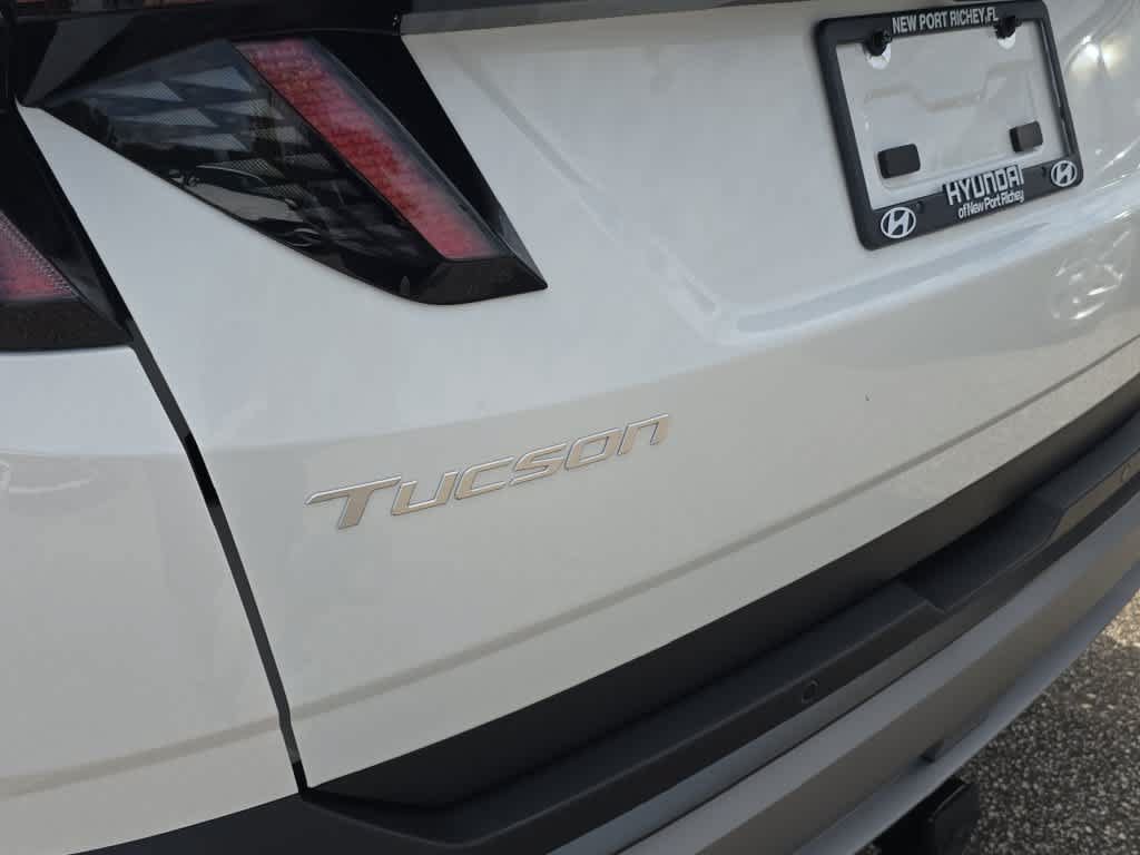 New 2026 Hyundai Tucson Limited w/ Tow & Go Package FWD image 13