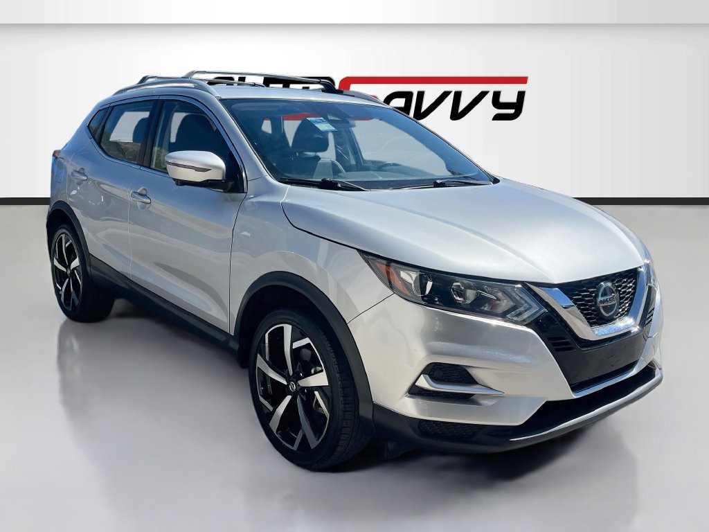 Used 2022 Nissan Rogue Sport SL AWD/4WD image 1