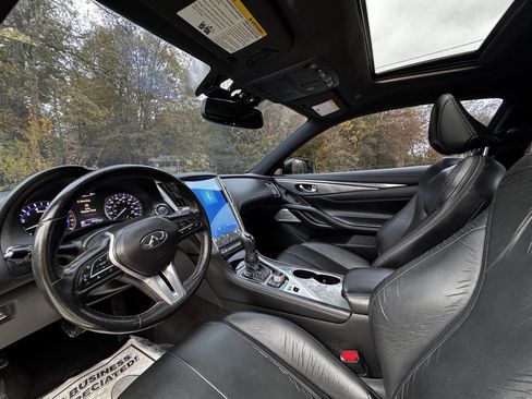 Used 2018 INFINITI Q60 3.0t Luxe w/ Sensory Package 3.0T Luxe image 8