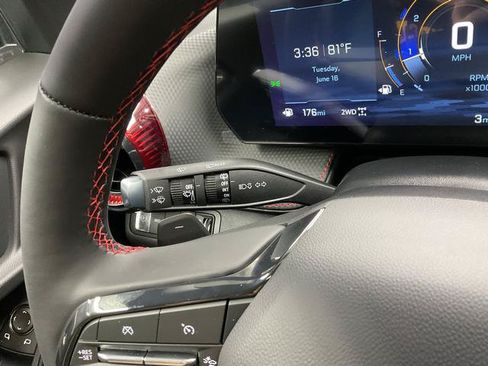 New 2026 Chevrolet Equinox RS AWD/4WD image 20
