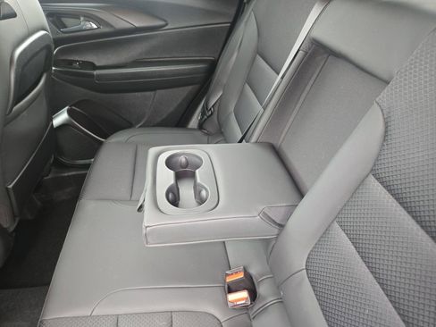 Used 2023 Chevrolet TrailBlazer RS w/ Convenience Package image 19