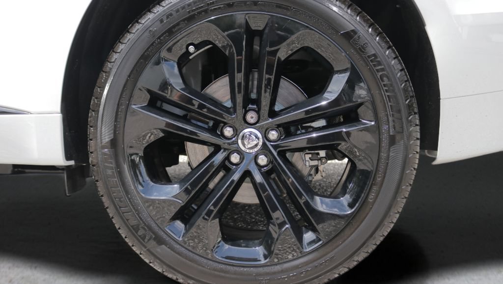 New 2026 Jaguar F-PACE R-Dynamic S AWD/4WD image 29