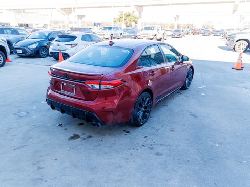 Used 2024 Toyota Corolla SE image 7