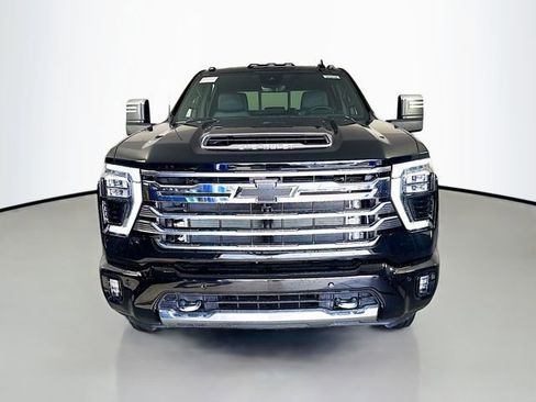 New 2026 Chevrolet Silverado 3500 High Country w/ High Country Premium Package AWD/4WD image 2