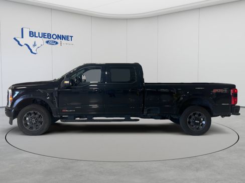 Used 2023 Ford F350 Lariat w/ Lariat Ultimate Package AWD/4WD image 8