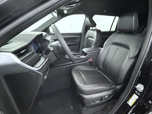 New 2026 Jeep Grand Cherokee L Limited image 10