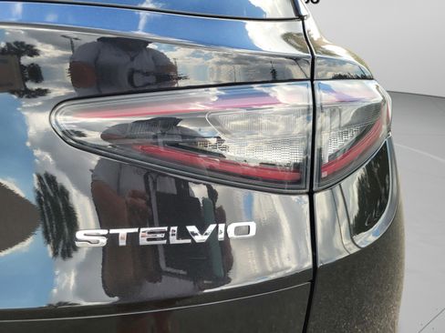 New 2025 Alfa Romeo Stelvio Sprint AWD/4WD image 65