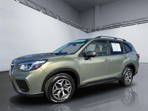 Used 2019 Subaru Forester Premium image 11