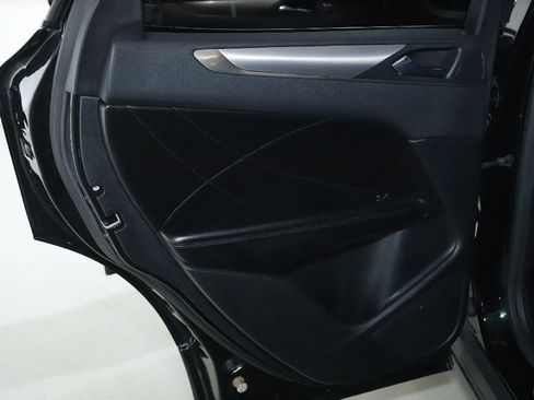 Used 2017 Lincoln MKC Premiere image 13