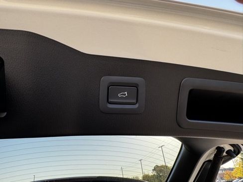 New 2025 MAZDA CX-5 AWD 2.5 S w/ Preferred Package image 40