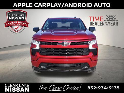 Used 2024 Chevrolet Silverado 1500 RST w/ Z71 Off-Road Package AWD/4WD image 2