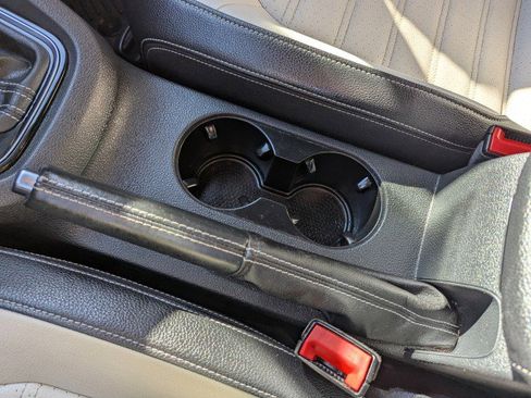 Used 2016 Volkswagen Jetta Sport FWD image 20