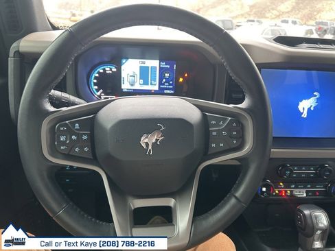 Used 2024 Ford Bronco Wildtrak image 18