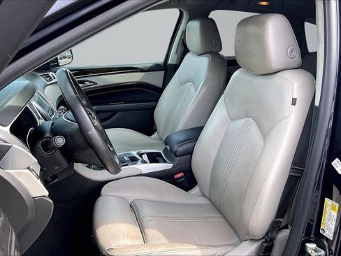 Used 2016 Cadillac SRX Luxury w/ Driver Awareness Package FWD image 25