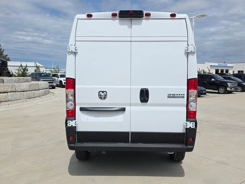 New 2026 RAM ProMaster 2500 FWD image 4