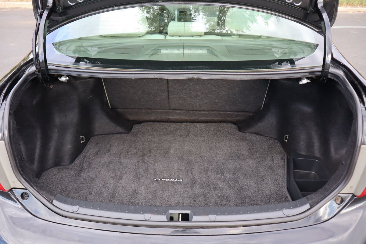 Used 2009 Toyota Corolla FWD image 14