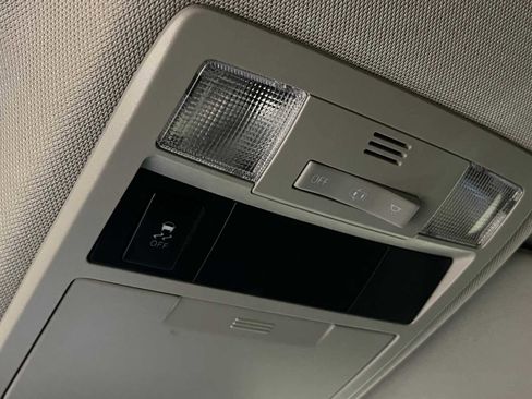 Used 2019 Toyota Tacoma SR5 image 27