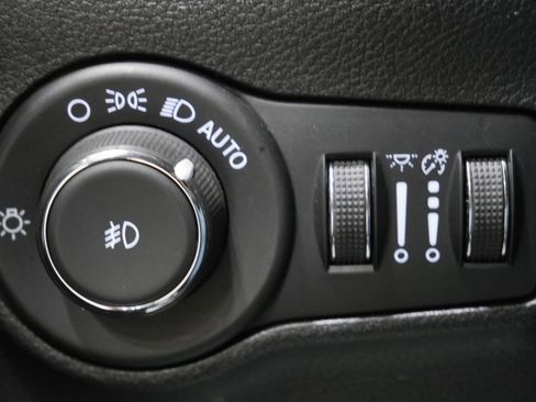 Used 2022 Jeep Compass High Altitude AWD/4WD image 15