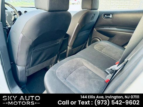 Used 2015 Nissan Rogue S w/ Convenience Package image 8