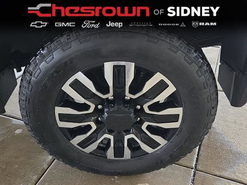 Used 2025 GMC Sierra 2500 Denali Ultimate AWD/4WD image 10