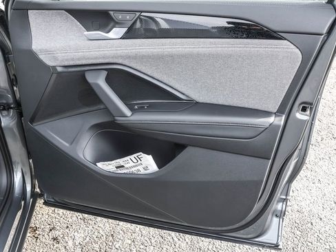 New 2026 Volkswagen Tiguan S image 43