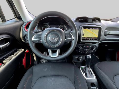 Used 2023 Jeep Renegade Trailhawk AWD/4WD image 11