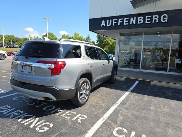 Certified 2023 GMC Acadia SLT FWD image 5