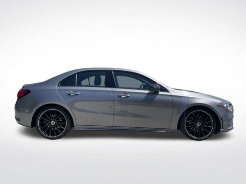 Used 2021 Mercedes-Benz A 220 image 4