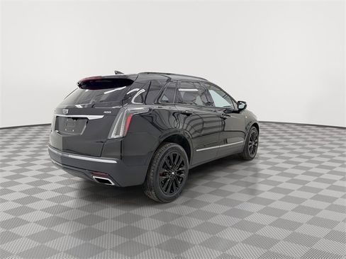 Certified 2024 Cadillac XT5 Sportv w/ Technology Package image 10