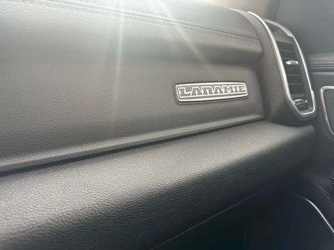 Used 2019 RAM 1500 Laramie image 26