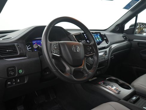 Used 2023 Honda Passport EX-L image 25