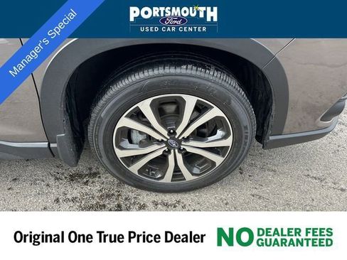Used 2023 Subaru Forester Limited image 36