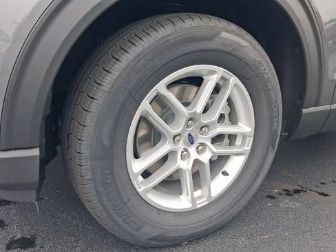 New 2026 Ford Explorer Active AWD/4WD image 30