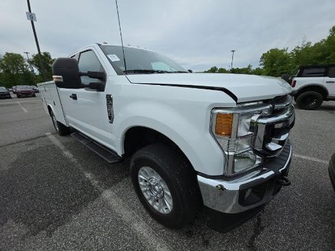 Used 2022 Ford F350 XLT w/ Snow Plow Prep Package AWD/4WD image 1