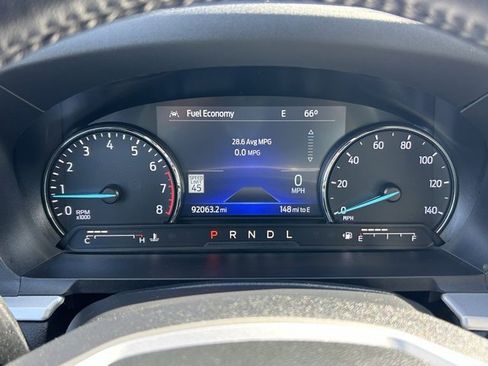 Used 2022 Ford Explorer XLT w/ Equipment Group 202A image 19