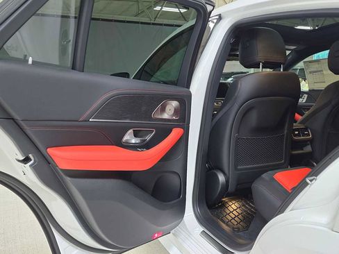 New 2026 Mercedes-Benz GLE 53 AMG 4MATIC Coupe image 27