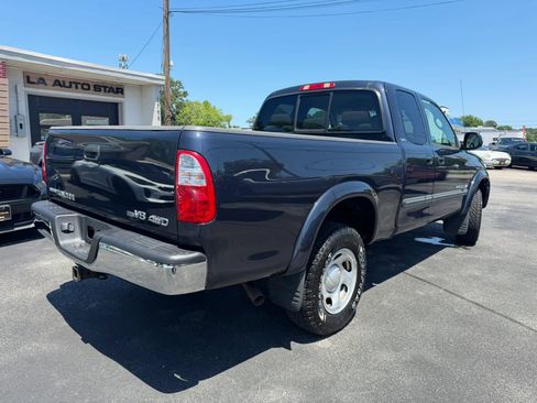 Used 2006 Toyota Tundra SR5 AWD/4WD image 3