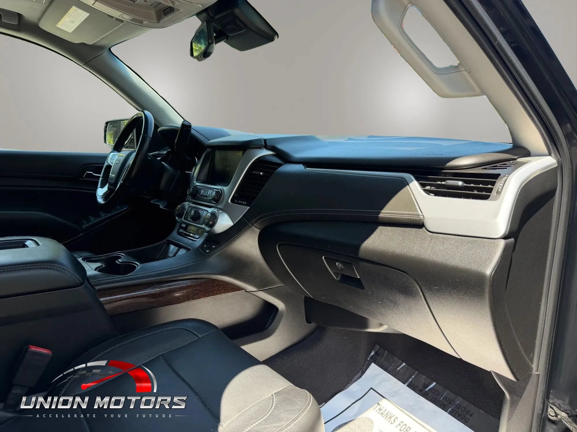 Used 2020 GMC Yukon XL SLT AWD/4WD image 16