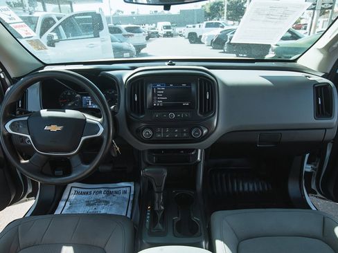 Used 2021 Chevrolet Colorado W/T w/ WT Convenience Package image 11