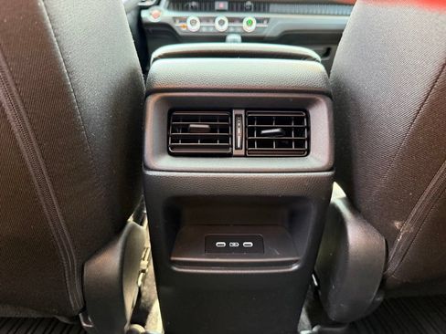 Used 2025 Honda CR-V EX image 13