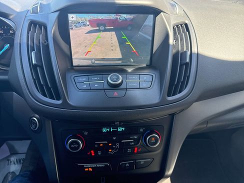 Used 2019 Ford Escape SE AWD/4WD image 18